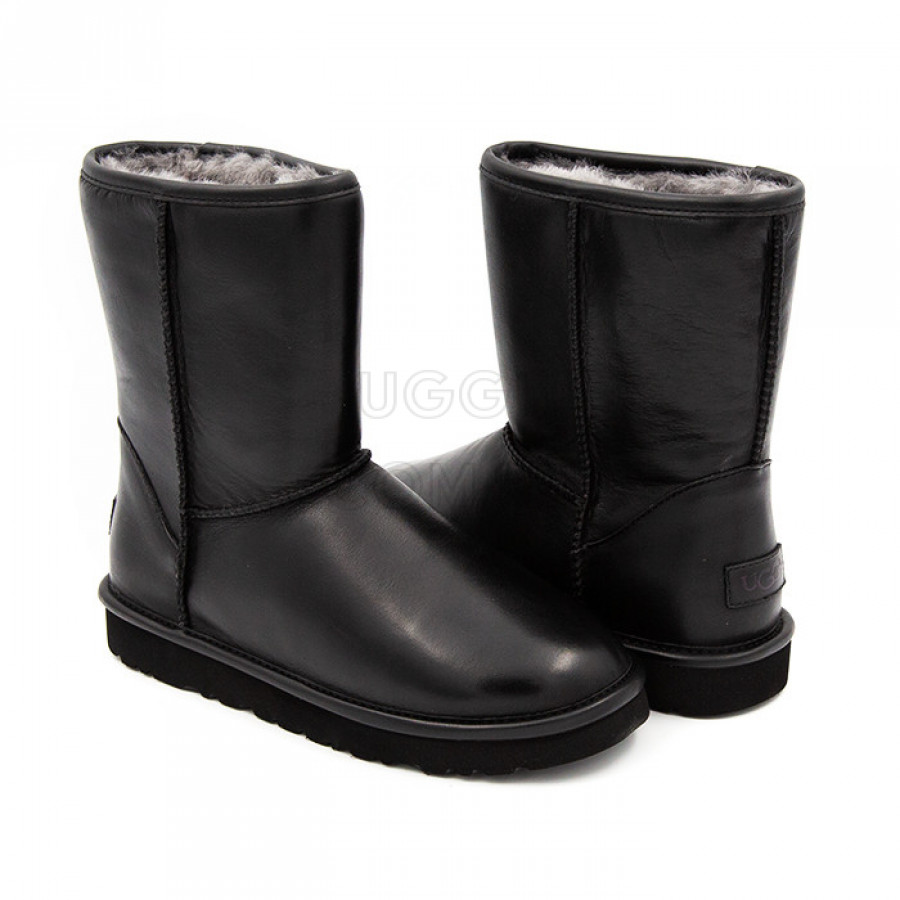 Женские UGG Classic Short Leather Black