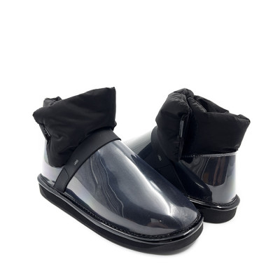 UGG Clear Quilty Boot Black