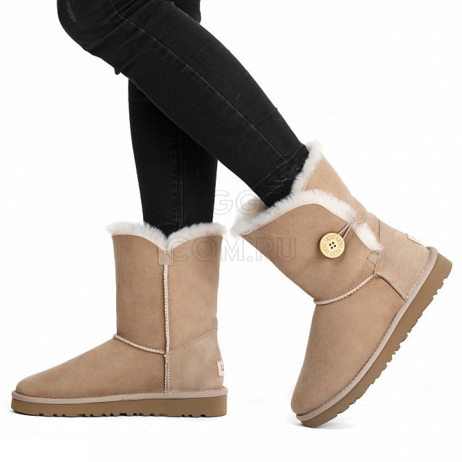 Женские UGG Bailey Button II Sand