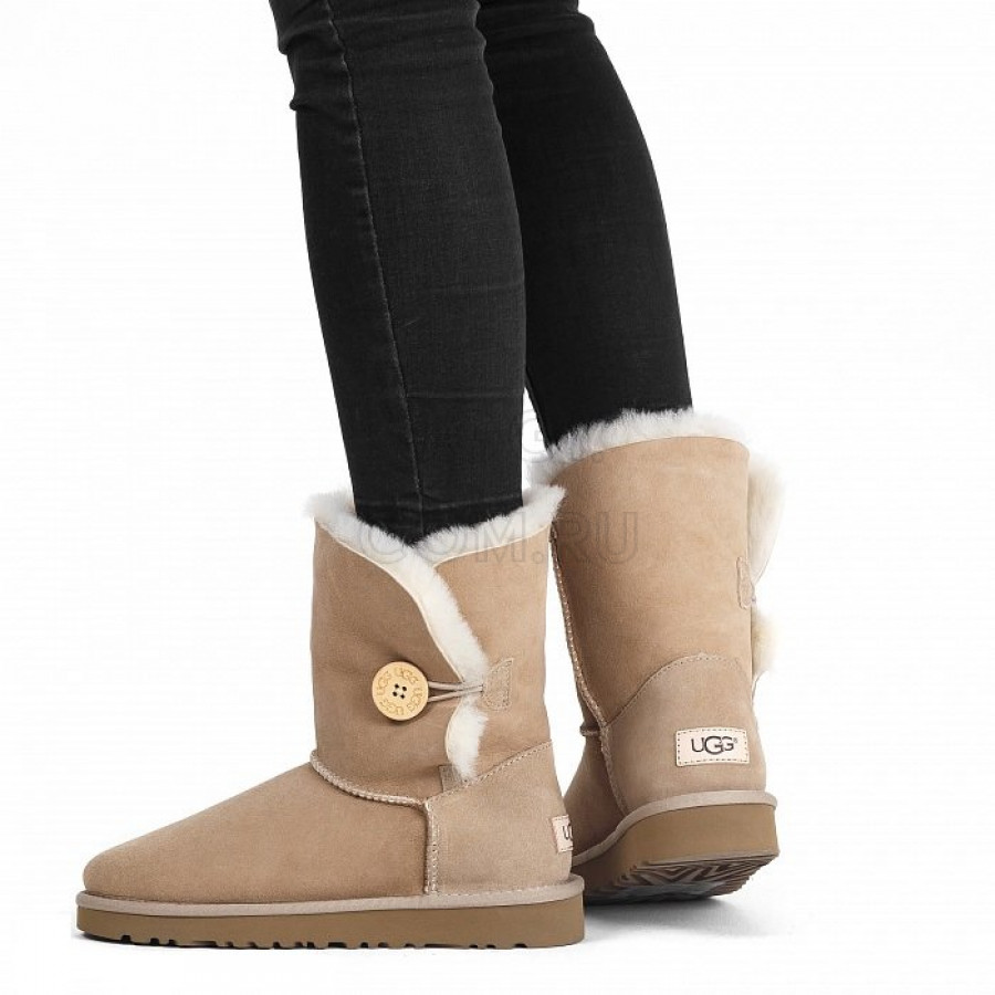 Женские UGG Bailey Button II Sand