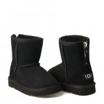 UGG Kids Classic Short Zip II Black