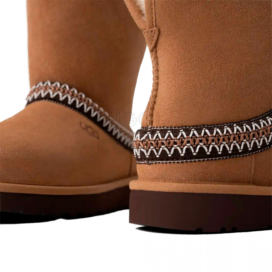 Женские UGG Classic Short Crescent Chestnut