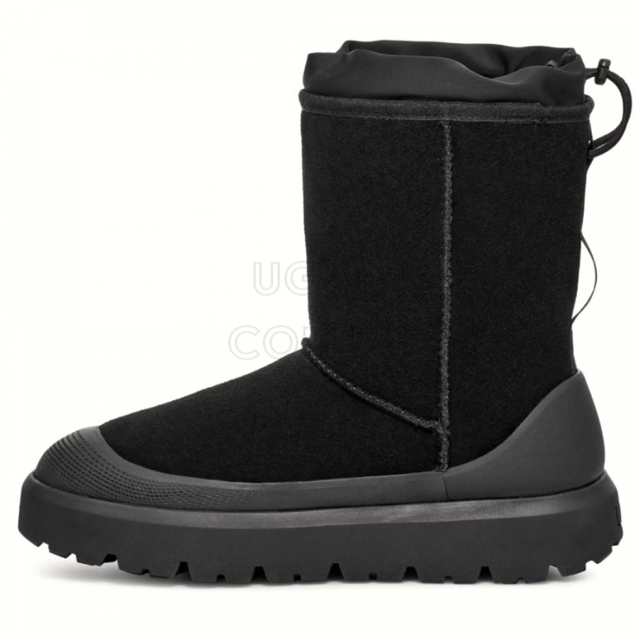 Женские UGG Classic Short Weather Hybrid Black