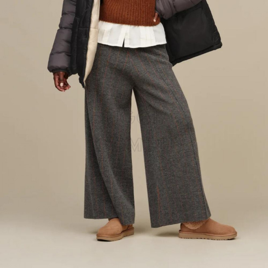 Женские UGG Ultra Mini Lack Maxi Curly Boot Chestnut