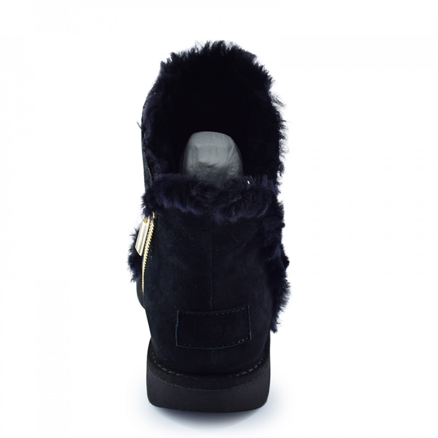 Женские UGG Luxe Spill Seam Mini Boot Black