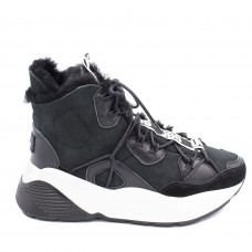 UGG Cheyenne Black