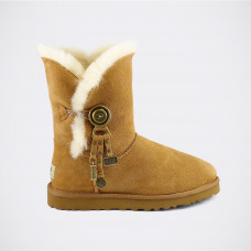 UGG Bailey Button Azalea Chestnut