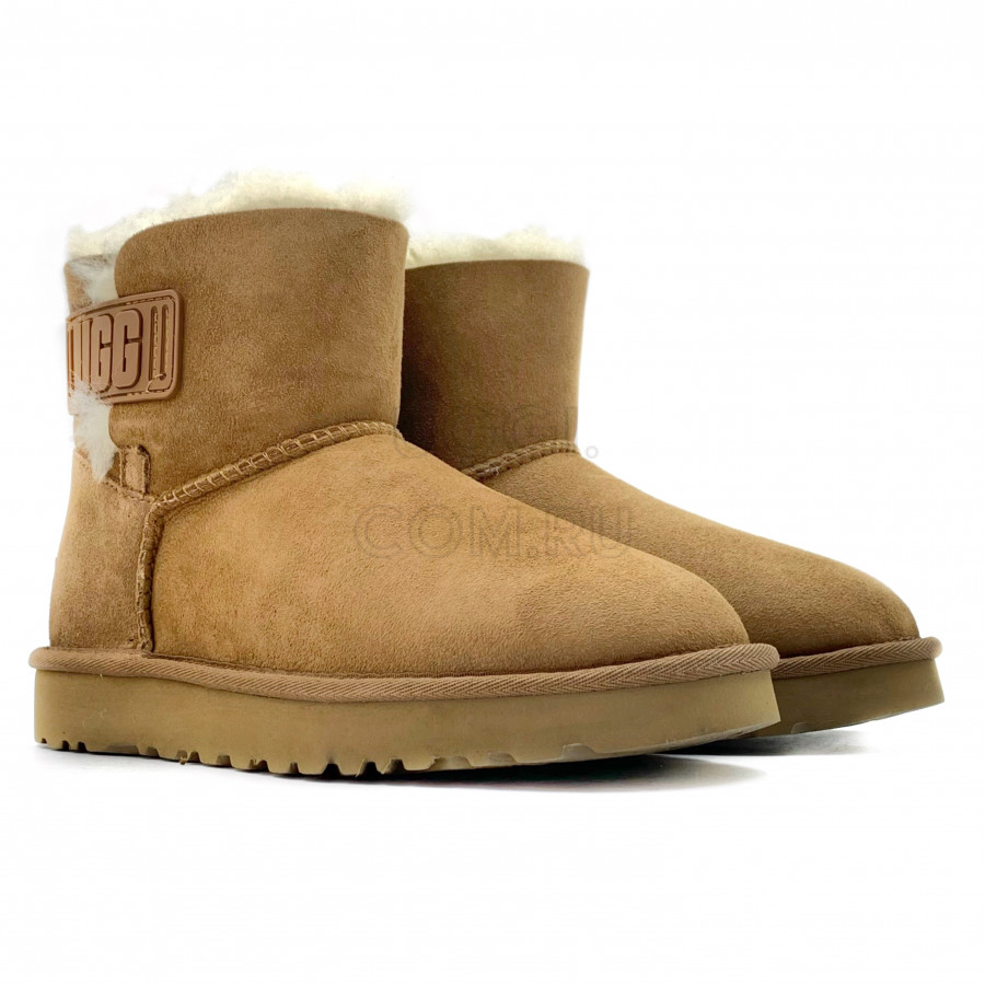 Женские UGG Mini Bailey Logo Strap Suede Chestnut