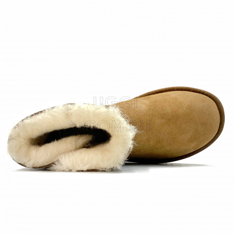 Женские UGG Mini Bailey Logo Strap Suede Chestnut