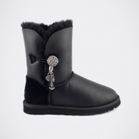 UGG Bailey Button Briana Metallic Black