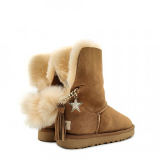 UGG Classic Short Charm Boot Chestnut