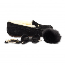 UGG Dakota New Pom Black