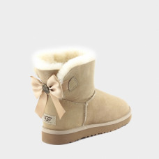 UGG Mini Bailey Bow Medallion Sand