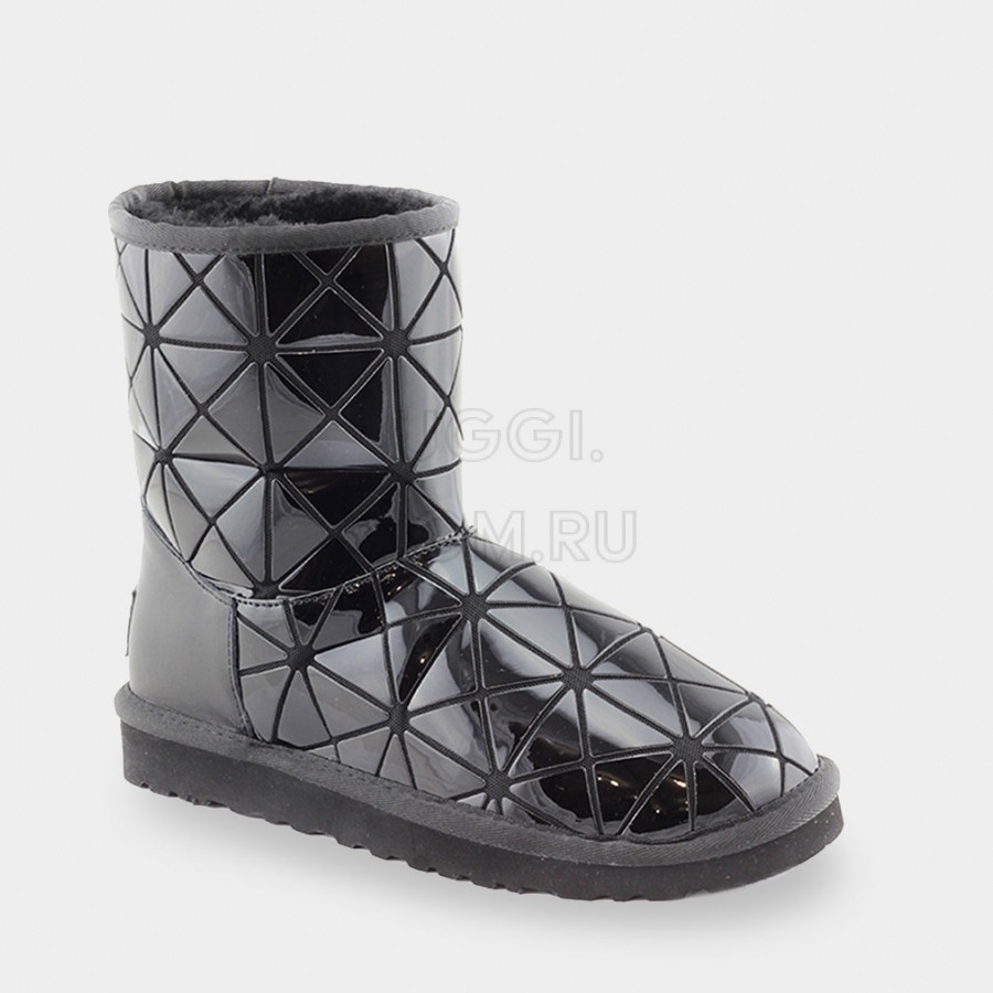 Женские UGG Jimmy Choo Issey Miyake Black