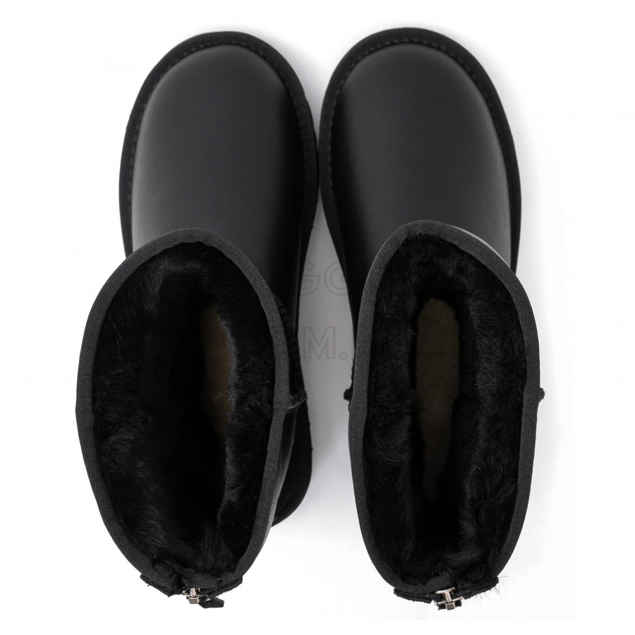 Женские UGG Classic Short Zip Metallic Black