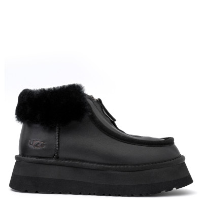 UGG Funkette Platform Boots Leather Black