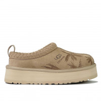 UGG Tazz Platform Erewhon Camel
